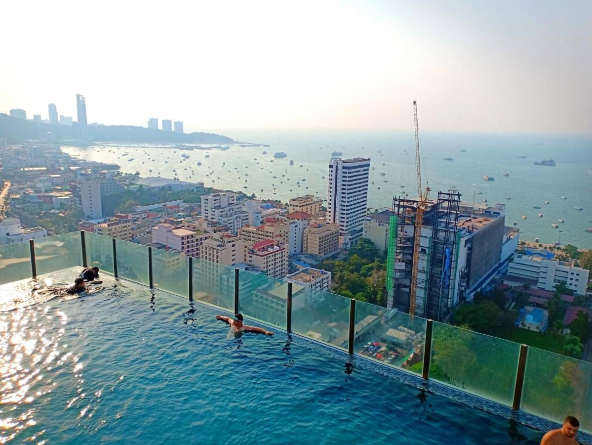 The Base Horizon Central Pattaya Dış mekan fotoğraf