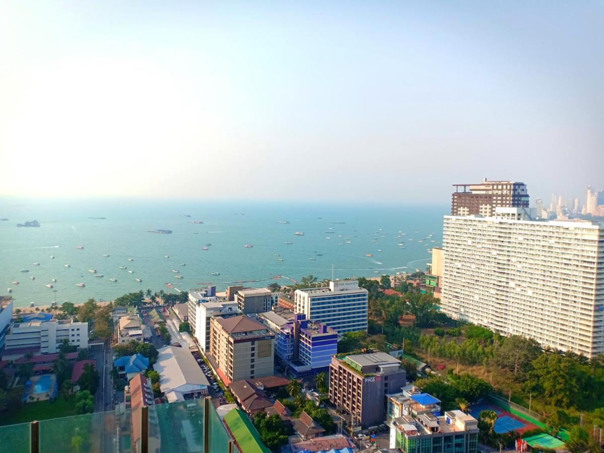 The Base Horizon Central Pattaya Dış mekan fotoğraf