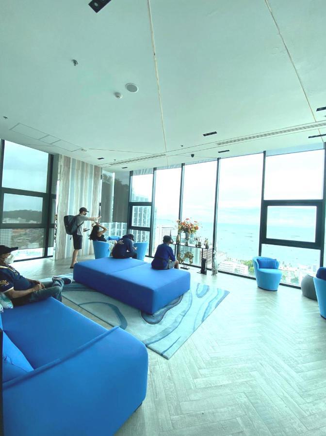 The Base Horizon Central Pattaya Dış mekan fotoğraf