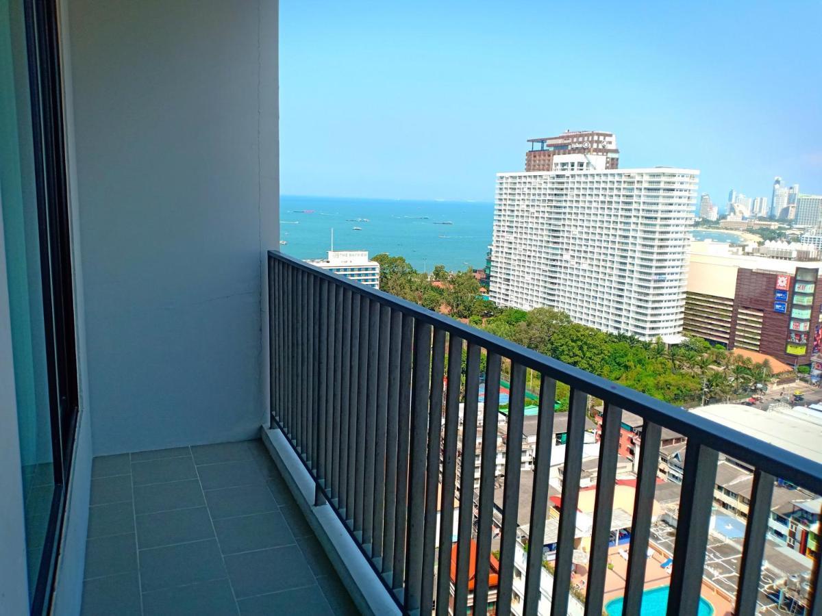 The Base Horizon Central Pattaya Dış mekan fotoğraf